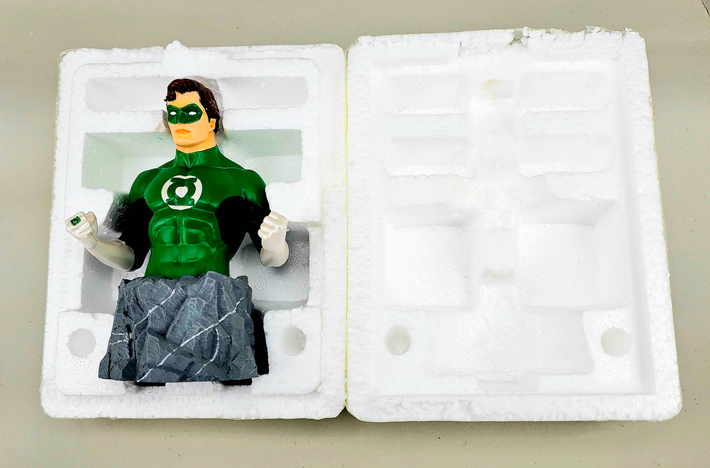 DC Direct Hand-Painted Cold-Cast Porcelain Mini Busts - GREEN LANTERN - Guardian Of The Universe