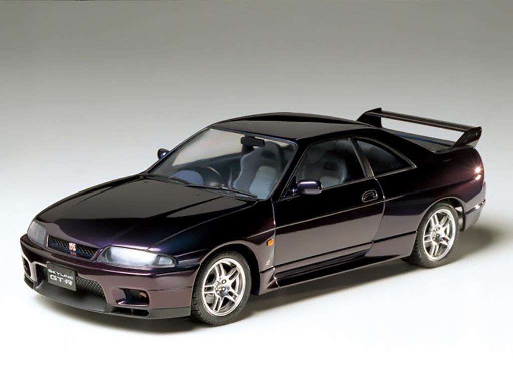 Tamiya 1/24 24145 Nissan Skyline GTR V Spec - Chester Model Centre