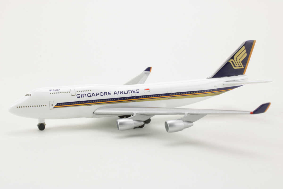 Herpa Wings 1:500 Singapore Airlines Boeing 747-400 'Megatop