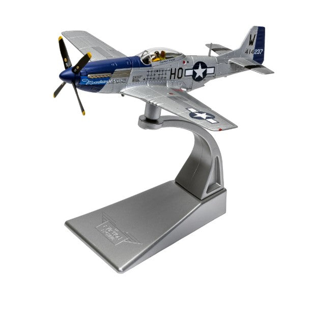 CORGI Aviation Archive - Limited Edition AA27709 North American P-51D Mustang ‚'Moonbeam McSWINE' - Capt. William T. 'Bill' Whisner Jr