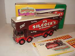 Corgi Foden Closed Pole Truck Set - Silcocks - Chester Model Centre