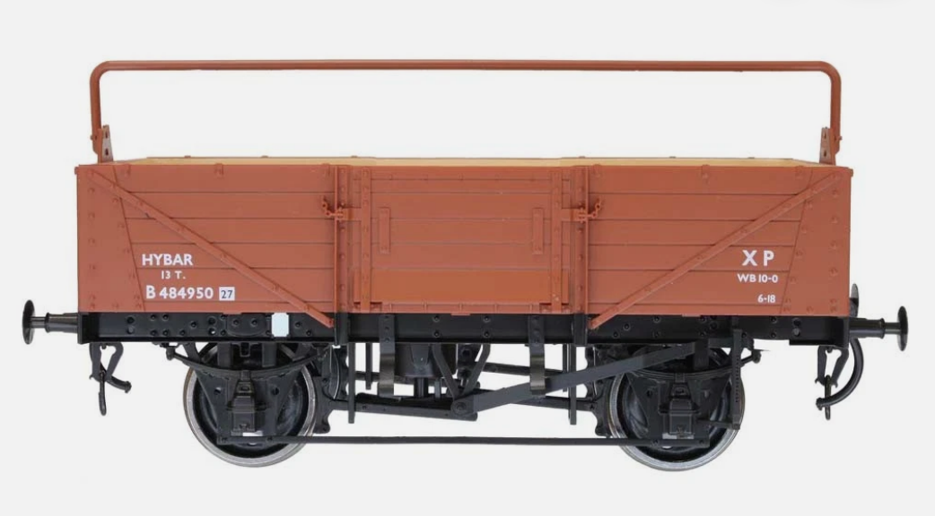 DAPOL 7F-053-008 5 Plank Wagon Corrugated End BR Diag 44 Bauxite B486749