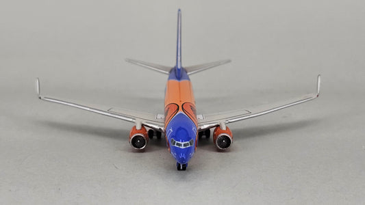 Gemini Jets Limited Edition Collectible 1:400 Scale Die-cast Boeing 737-700 'Southwest Airlines' Model Aircraft. Reg No.N224WN - Chester Model Centre