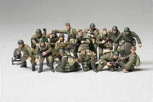 32521 1:48 WWII Russian Infantry & Tank Crew Set - Chester Model Centre