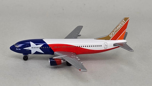 Herpa Wings 500548 Southwest Airlines Boeing 737-300 "Lone Star One" - Chester Model Centre