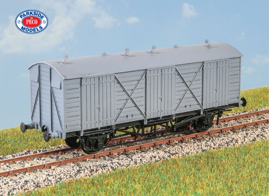PECO PARKSIDE PC74 GWR 'Fruit D'Van Kit (Dia Y11) - Chester Model Centre
