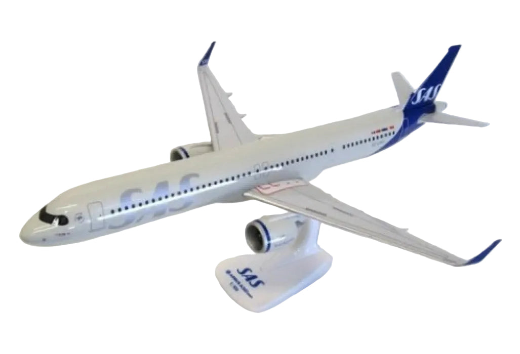 PPC HOLLAND #PPC224806 - 1/100 Scale AIRBUS A321 NEO SAS Livery Reg:SE-DMO