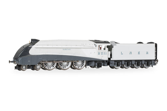 R30458 Hornby Dublo: LNER Class A4 4-6-2 - 2511 'Silver King' (Silver Jubilee Collection)h - Chester Model Centre