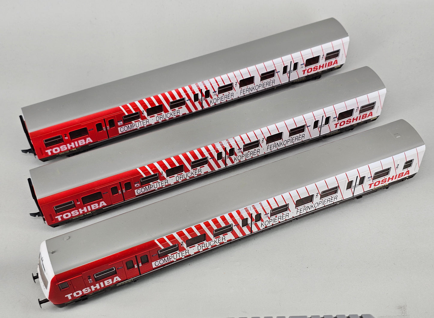 Roco 44020 HO Scale Deutsche Bundesbahn (DB) S-Bahn Coach Set of 3 - Chester Model Centre