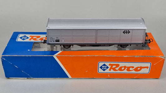 Roco 46173 Silver Sliding Wall Wagon - Chester Model Centre