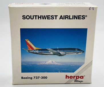 Herpa Wings 1:500 Southwest Airlines Boeing 737-300 500555 - Chester Model Centre