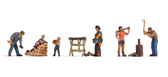 Noch HO/OO Gauge 15616 Chopping Wood - 6 Figures