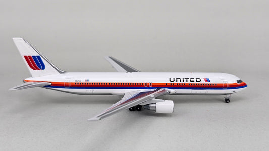 Gemini Jets II Limited Edition 1:400 Scale Die-cast United Airlines 767-300 Model Aircraft Reg: N647UA - Chester Model Centre