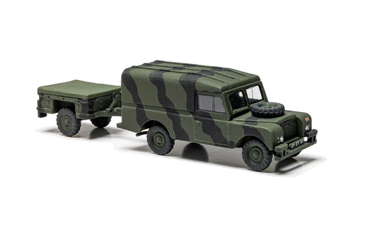 Airfix A02324 1:76 LWB Land Rover and Trailer (Hard Top) - Chester Model Centre