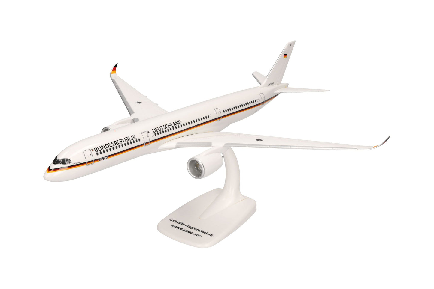 Herpa 613484 Snapfit Airbus A350-900 Luftwaffe (1:200) - Chester Model Centre
