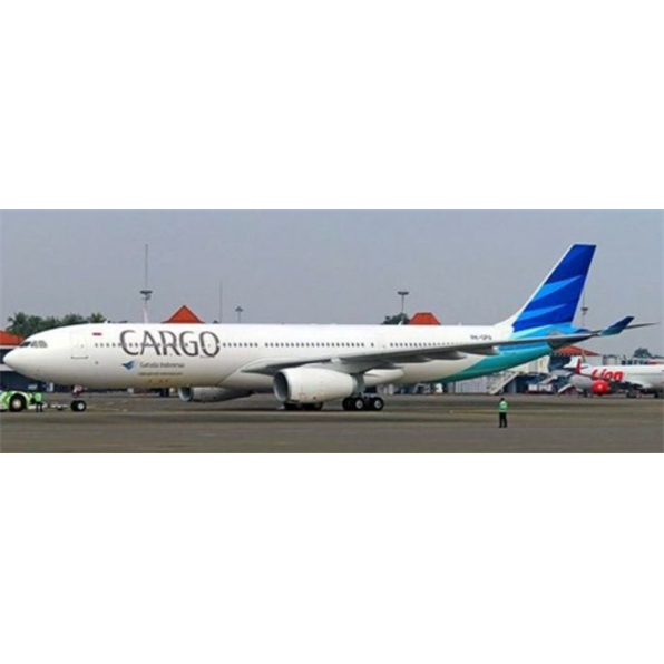 JH4248 Airbus A330-300 Garuda Indonesia 'Cargo Title' PK-GPA with Antenna 1:400 - Chester Model Centre