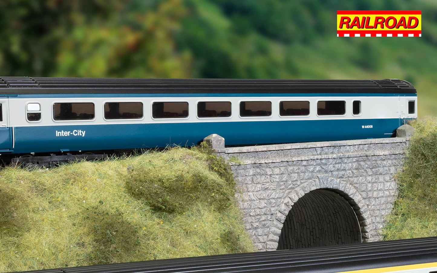HORNBY R40487 RailRoad: BR intercity - W44008 - Mk3 TGS Coach - Chester Model Centre