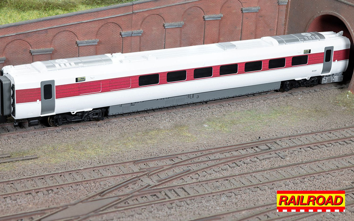 HORNBY R40488 RailRoad: LNER - Class 800 - 812201 - MS Coach Standard Coaches Era 11 - Present Day (2014 - Present) - Chester Model Centre