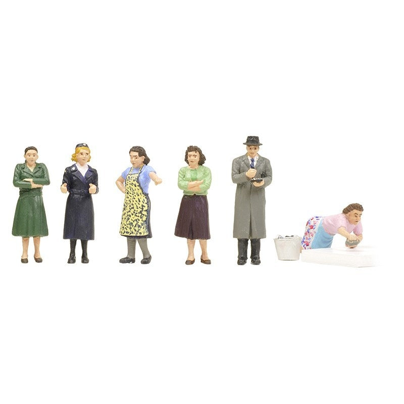 Suburban Street Scene - Chester Model Centre