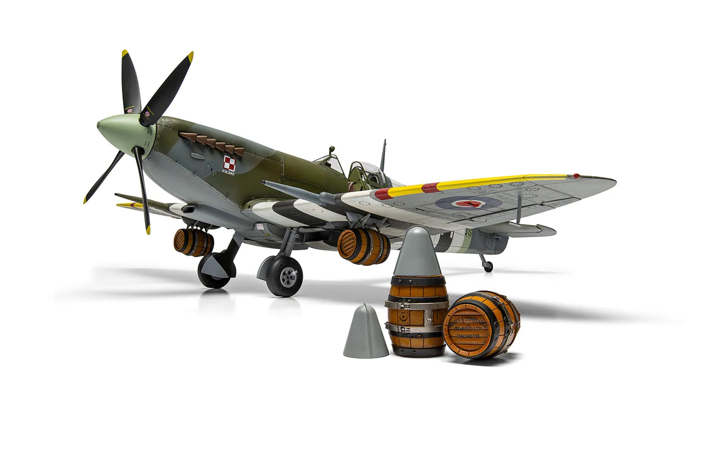Airfix A17001A 1:24 Supermarine Spitfire Mk.IXc - Flying Dray with Airfix Pint Glass - Chester Model Centre