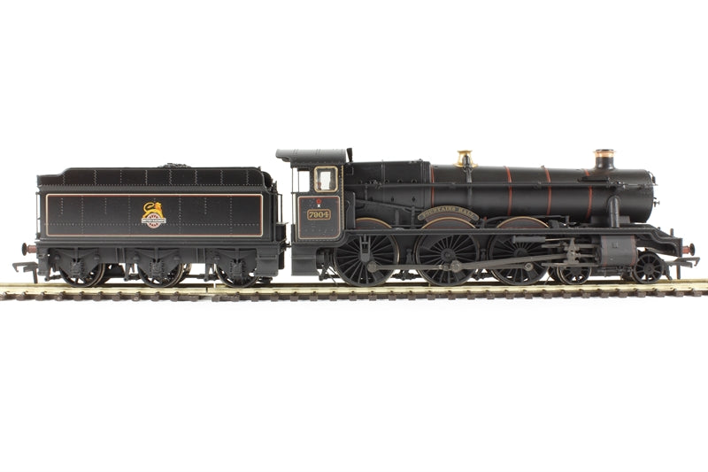 Bachmann 32-783 Modified Hall Class 7904 Fountains Hall - Lined Black Early Emblem - Weathered Era 4 - DCC Ready 8 Pin - Chester Model Centre