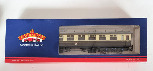 SALE - Bachmann 34-127 Collett 60ft 1st/3rd composite coach 7026 in GWR chocolate and cream - Chester Model Centre