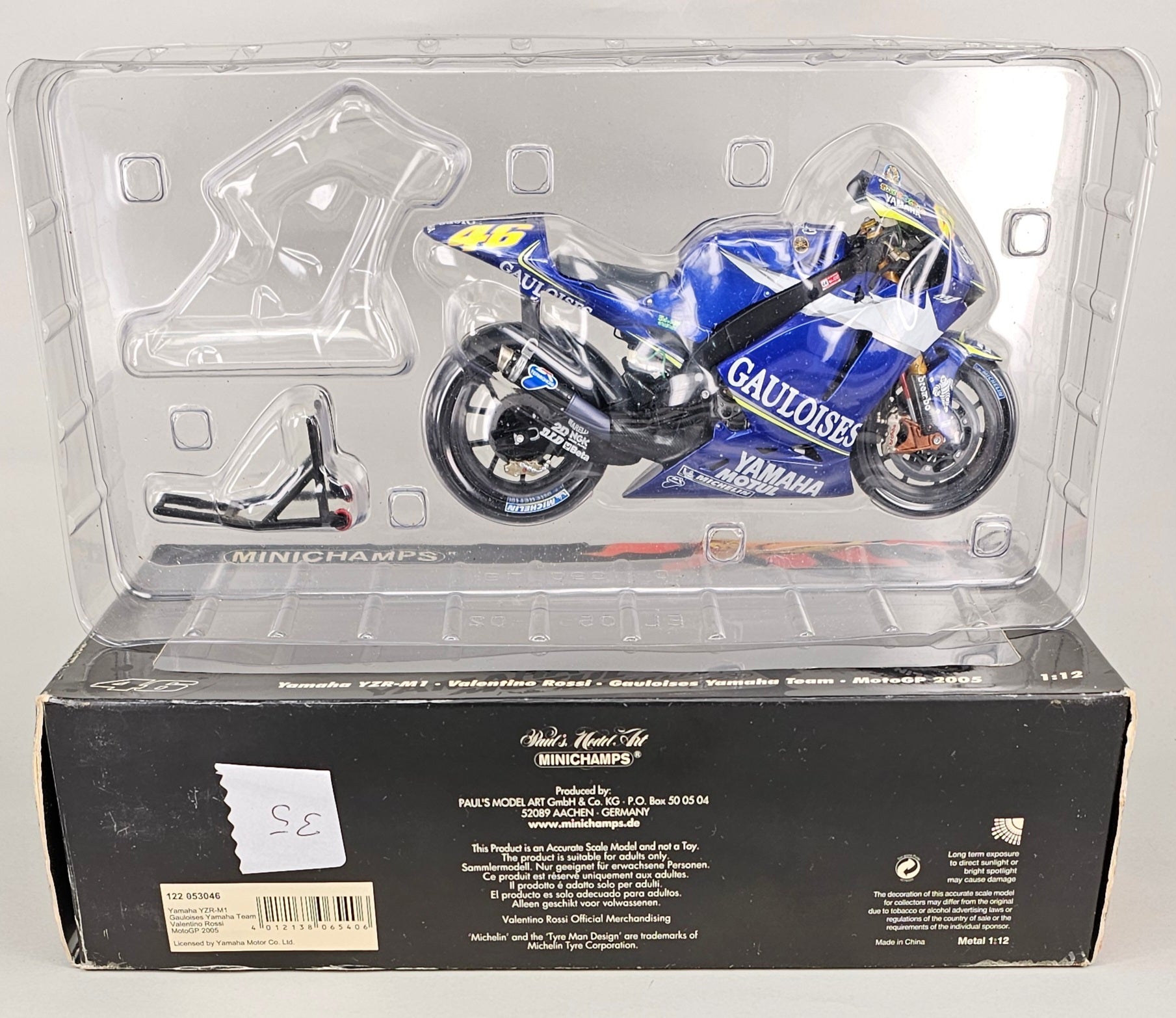 MINICHAMPS 122 053046 - 1/12 Scale Die-Cast YAMAHA YZR-M1 Gauloises Yamaha Team Valentino Rossi MotoGP 2005 - Chester Model Centre