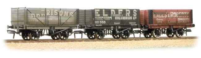 Bachmann 37-095 Coal Trader's Pack 7 Plank Private Owner Wagons Weathered - Chester Model Centre