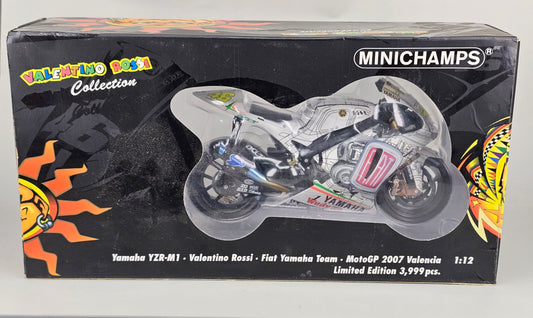 MINICHAMPS 122 073176 - 1/12 Scale Die-Cast YAMAHA YZR-M1 Fiat Yamaha Team Valentino Rossi MotoGP 2007 Valencia - Chester Model Centre