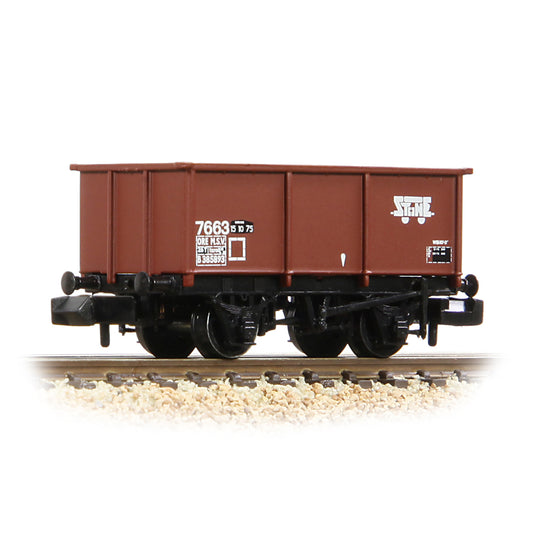Graham Farish N Gauge 377-278A BR 27T Steel Tippler Wagon BR Bauxite (TOPS) (TOPS) With Load - Chester Model Centre