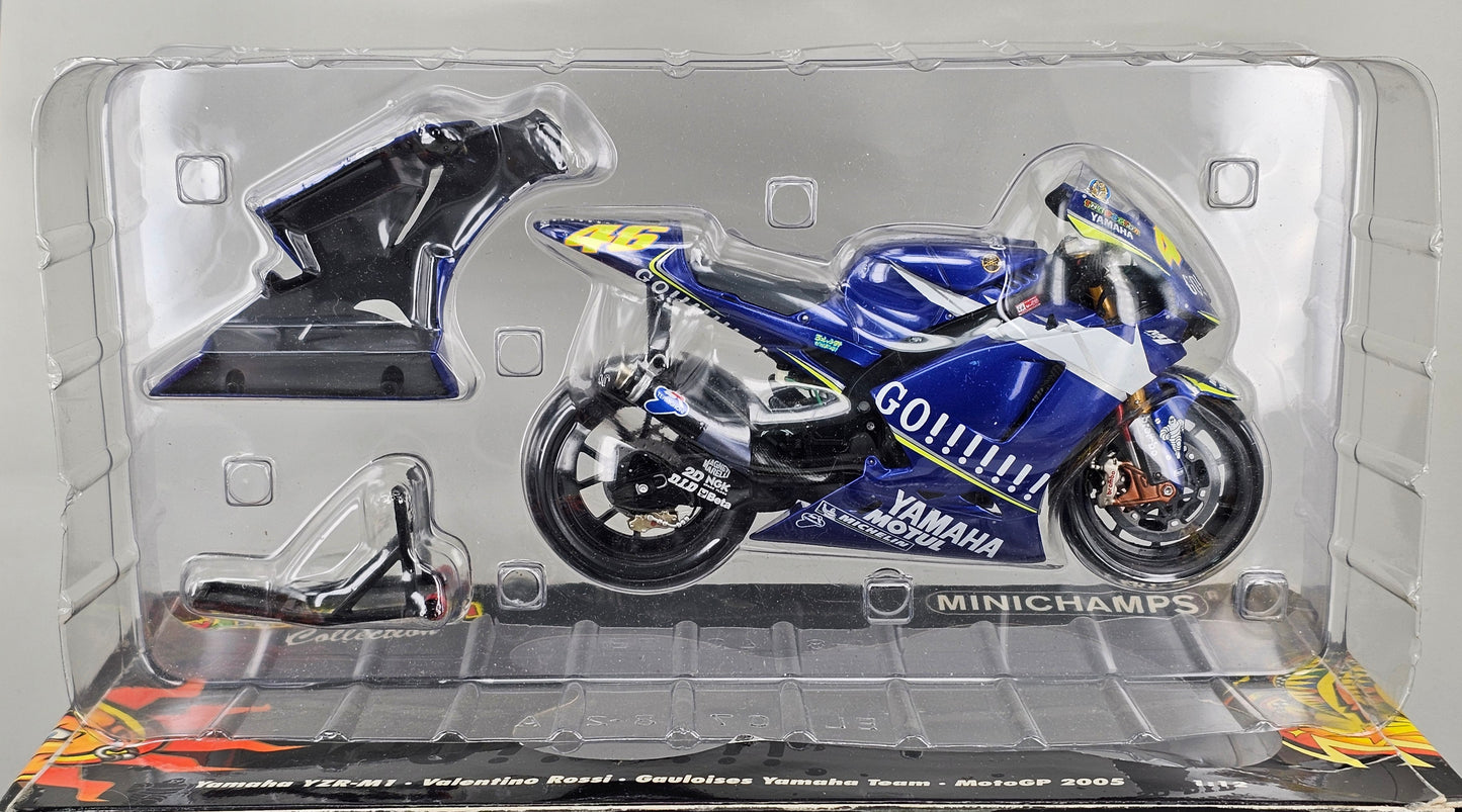 MINICHAMPS 122 053046 - 1/12 Scale Die-Cast YAMAHA YZR-M1 Gauloises Yamaha Team Valentino Rossi MotoGP 2005 - Chester Model Centre