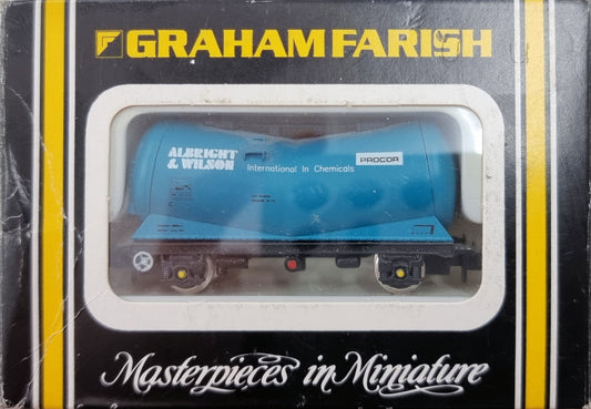 Graham Farish N Gauge 4311  Albright & Wilson  Bulk Powder Wagon - Boxed - Chester Model Centre