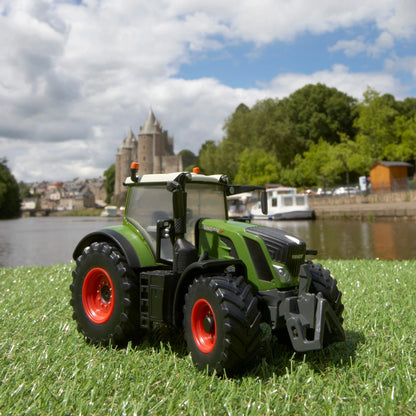 Britains Farm Series 1:32 Scale 43177 Fendt 828 Tractor