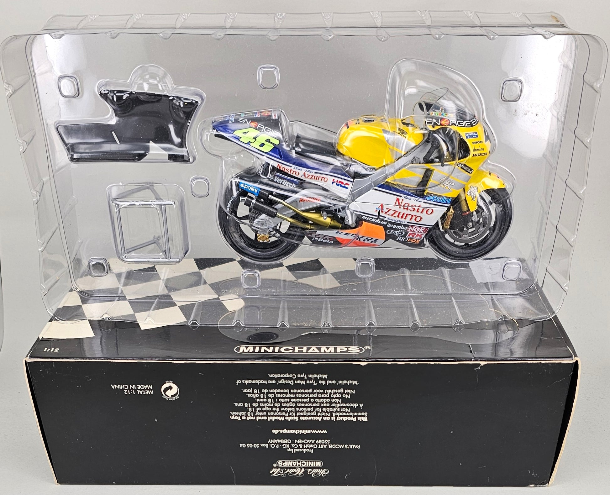MINICHAMPS 122 016146 - 1/12 Scale Die-Cast HONDA NSR 500 Team Nastro Azzuro 500cc GP 2001 - Chester Model Centre
