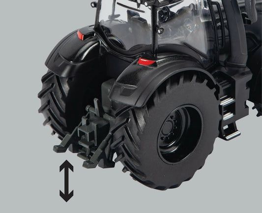 Britains Farm Series 1:32 Scale 43309 Valtra Q305 - Chester Model Centre