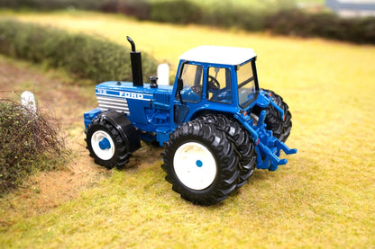 Britains Farm Series 1:32 Scale 43394 Ford TW35 with Dual Wheels