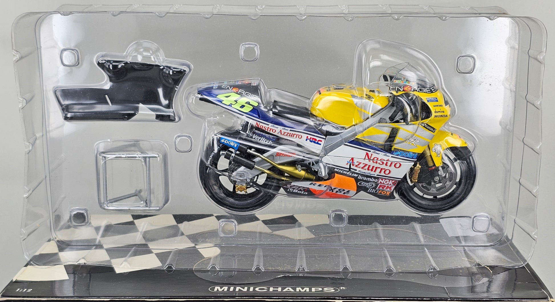 MINICHAMPS 122 016146 - 1/12 Scale Die-Cast HONDA NSR 500 Team Nastro Azzuro 500cc GP 2001 - Chester Model Centre