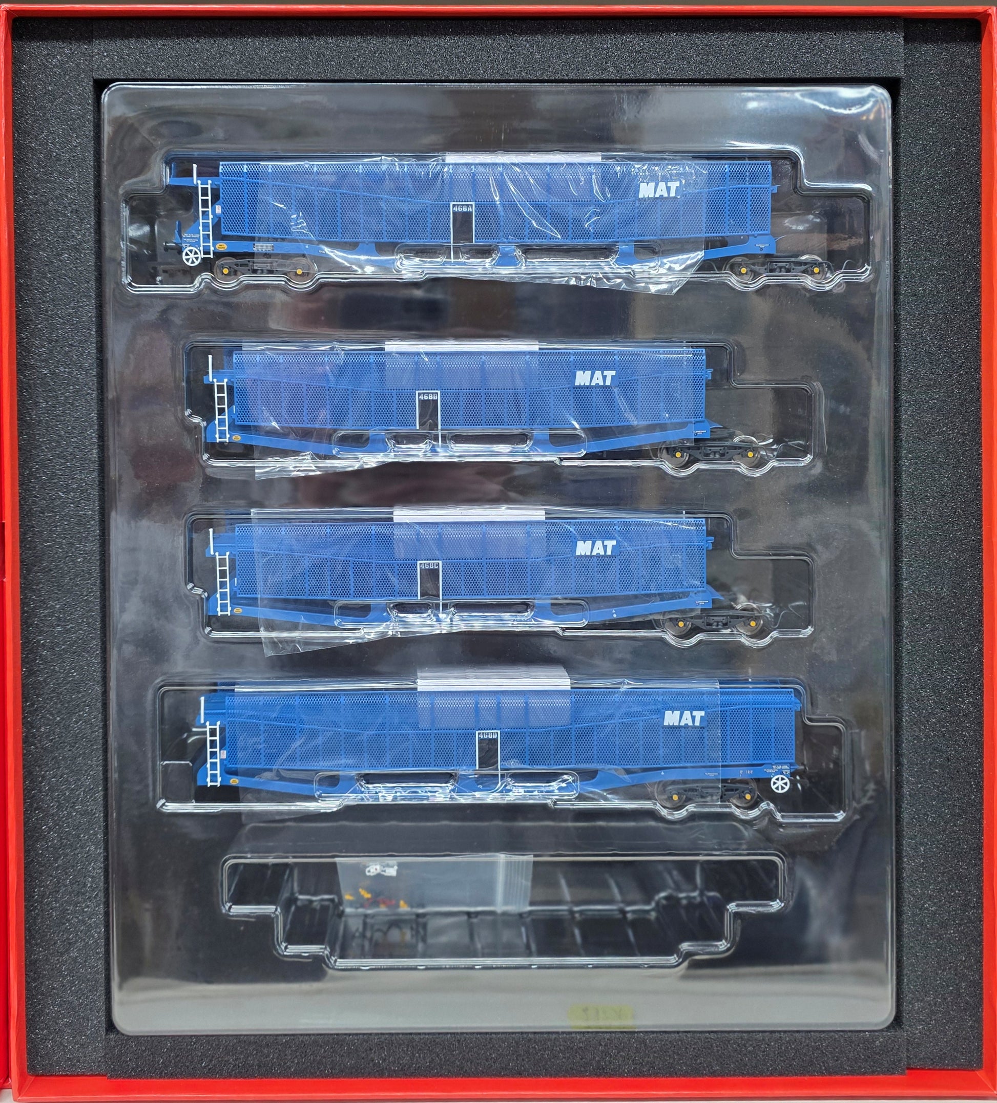 Revolution Trains RT-OO-CAR4-436B Quad set Cartic-4 car carrier - MAT Transauto Blue (Mesh Screens) (Set B) - Chester Model Centre