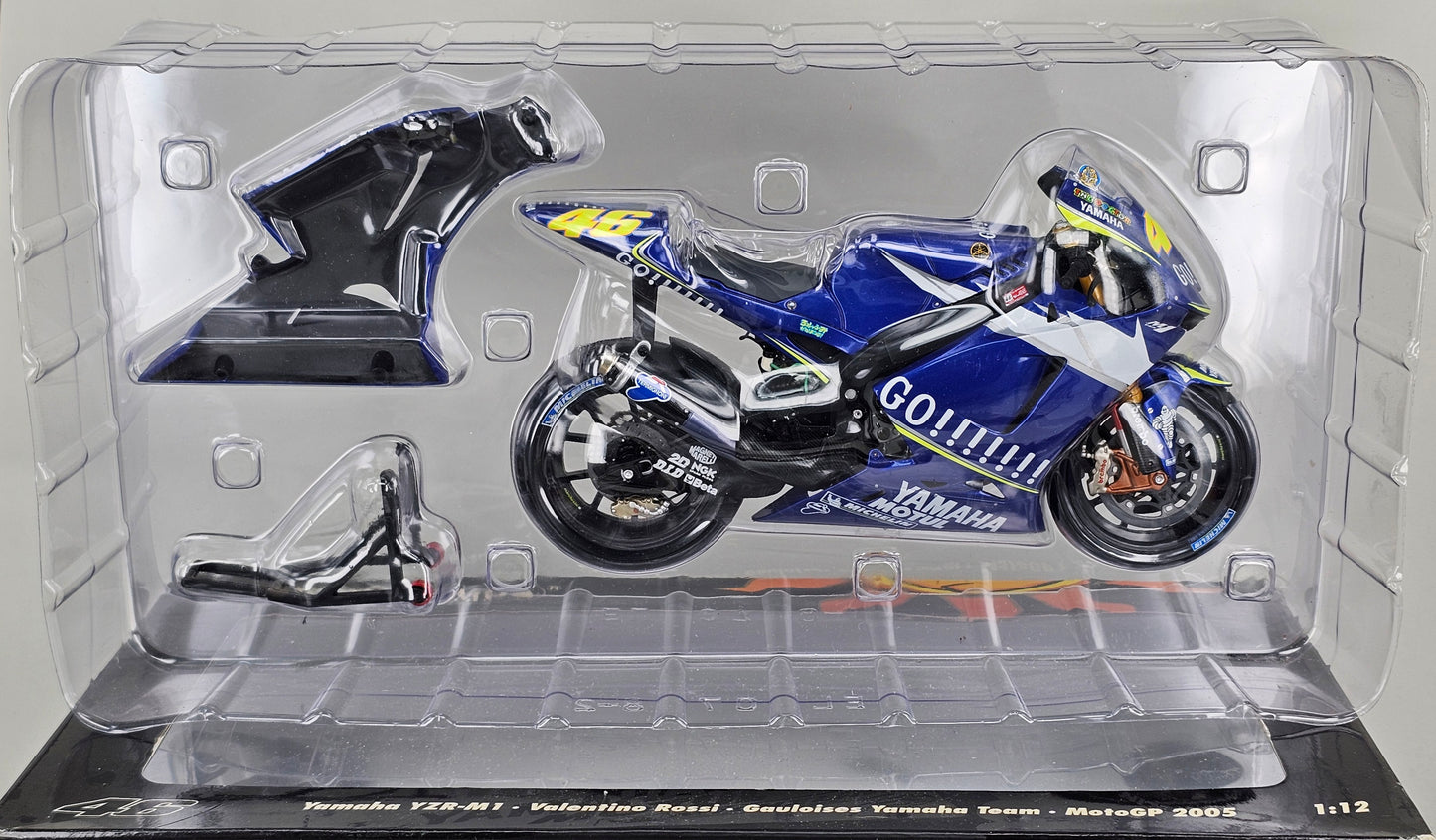 MINICHAMPS 122 053046 - 1/12 Scale Die-Cast YAMAHA YZR-M1 Valentino Rossi Gauloises Yamaha Team MotoGP 2005 - Chester Model Centre