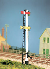 Ratio OO Gauge Kit 477 LNWR Square Post Signals Lower Quadrant - Chester Model Centre