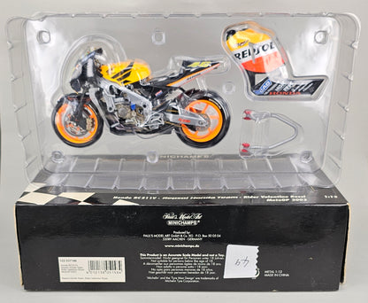 MINICHAMPS 122 037146 1/12 Scale Die-Cast HONDA RC211V Repsol Honda Team Valentino Rossi MotoGP 2003 - Chester Model Centre