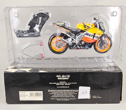 MINICHAMPS 122 037146 1/12 Scale Die-Cast HONDA RC211V Repsol Honda Team Valentino Rossi MotoGP 2003 - Chester Model Centre