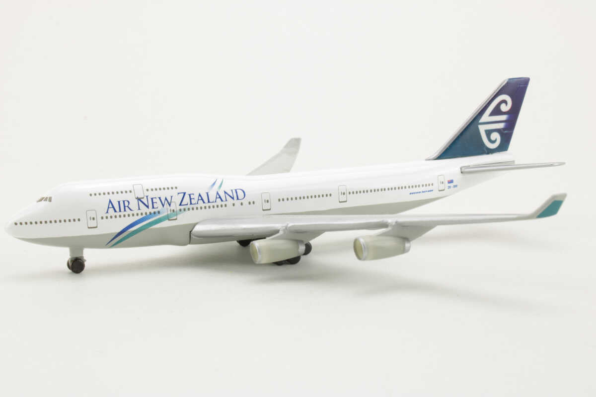 Herpa Wings 1:500 Air New Zealand Boeing 747-400 500678 - Chester Model Centre