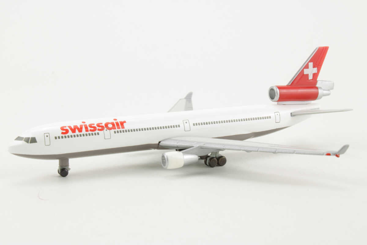 Herpa Wings 503365 Swissair MD-11 (1:500) – Chester Model Centre
