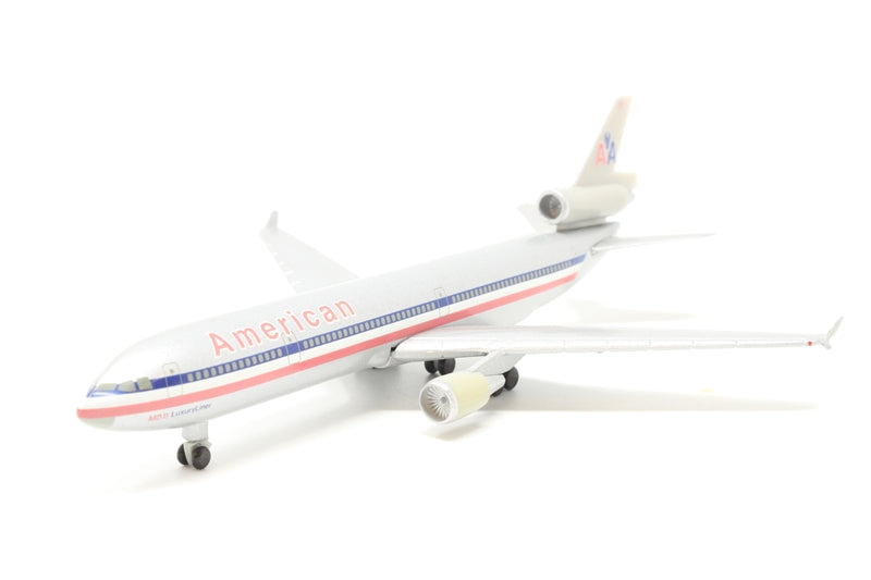 Herpa Wings 1:500 American Airlines McDonnell Douglas MD-11 503389 - Chester Model Centre