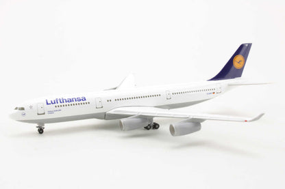 Herpa Wings 516518 Lufthansa Airbus A340-200 (1:500) - Chester Model Centre