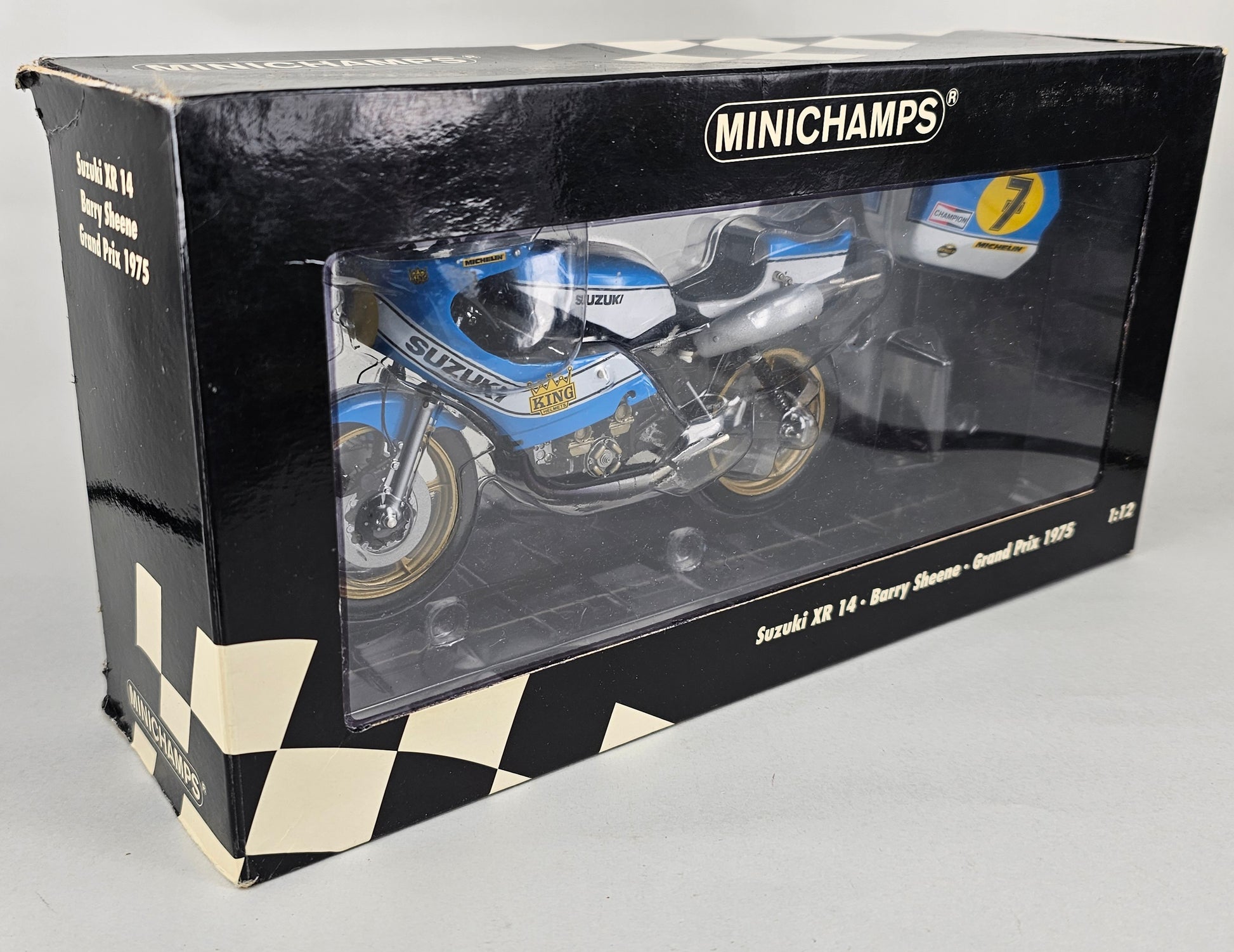 MINICHAMPS 122 760007 1/12 Scale Die-Cast SUZUKI XR14 Barry Sheene Grand Prix 1975 - Chester Model Centre