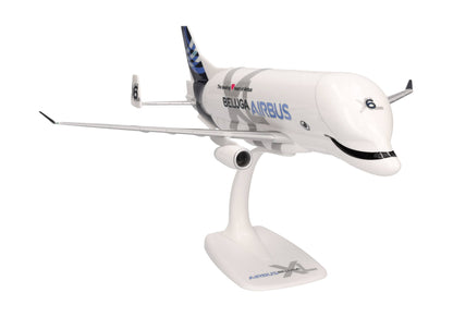 HERPA Snap-Fit MINIATURMODELLE 1/200 Scale AIRBUS A330-700 XL#6 BelugaXL No.F-GXLO 'The beating heart of Airbus' - Chester Model Centre