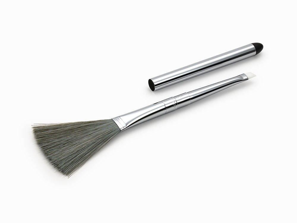 Tamiya 74078 Model Cleaning Brush Anti-Static - Chester Model Centre
