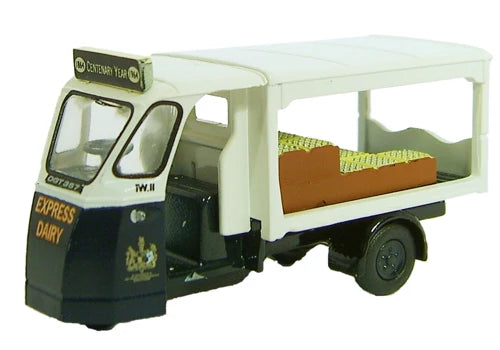 Oxford Diecast Milk Float - Express Dairies - 1:76 Scale - Chester Model Centre